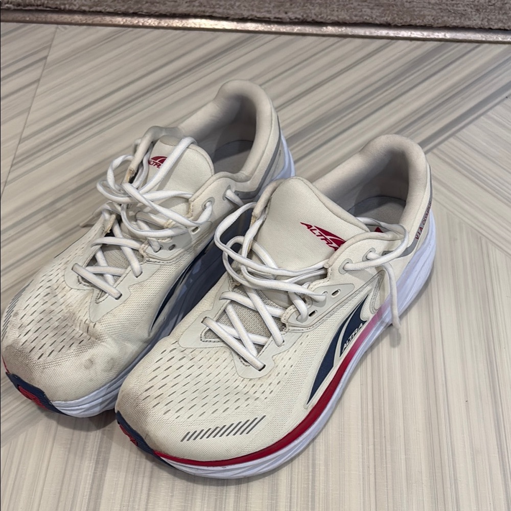 Altra White Running Shoes
